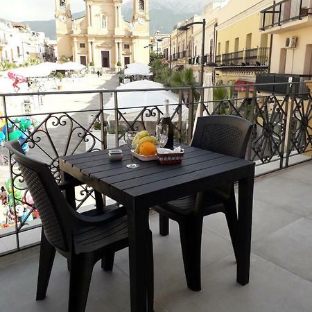 Casa Madonia Appartement Terrasini Buitenkant foto